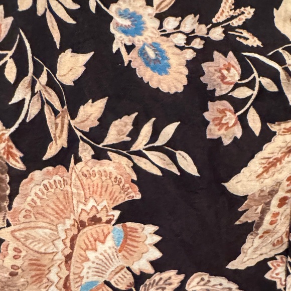 Floral Print Women's Top - Picture 3 of 3